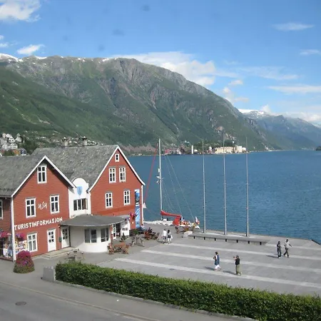 Hotel Hardanger 3*